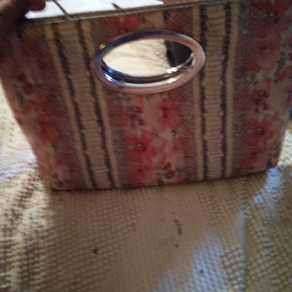 Clutch purse
